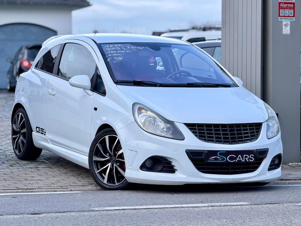 Opel Corsa Gsi 1.6i ** 150 pk **, Auto's, Opel, Voorwielaandrijving, 110 kW, 4 cilinders, 1600 cc