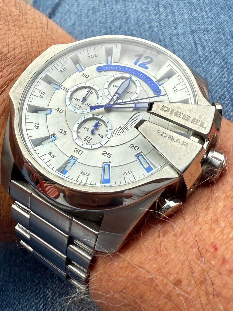 Montre Diesel pour homme, Bijoux, Sacs & Beauté, Enlèvement ou Envoi, Comme neuf