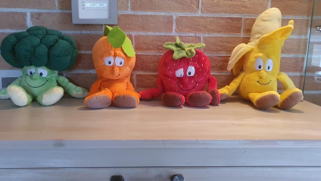 Knuffel met fruit, Zo goed als nieuw