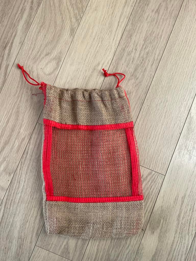 Sac en jute avec cordon rouge 20x30cm, Enlèvement ou Envoi, Neuf