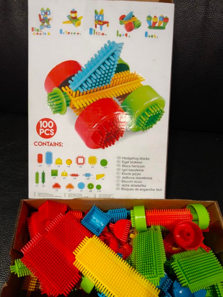 Nieuwe set Noppers 100 stuks, Ophalen of Verzenden