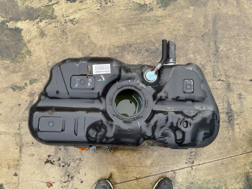 Réservoir Fiat Fiorino citroen nemo peugeot bipper, Autos : Pièces & Accessoires, Enlèvement, Utilisé