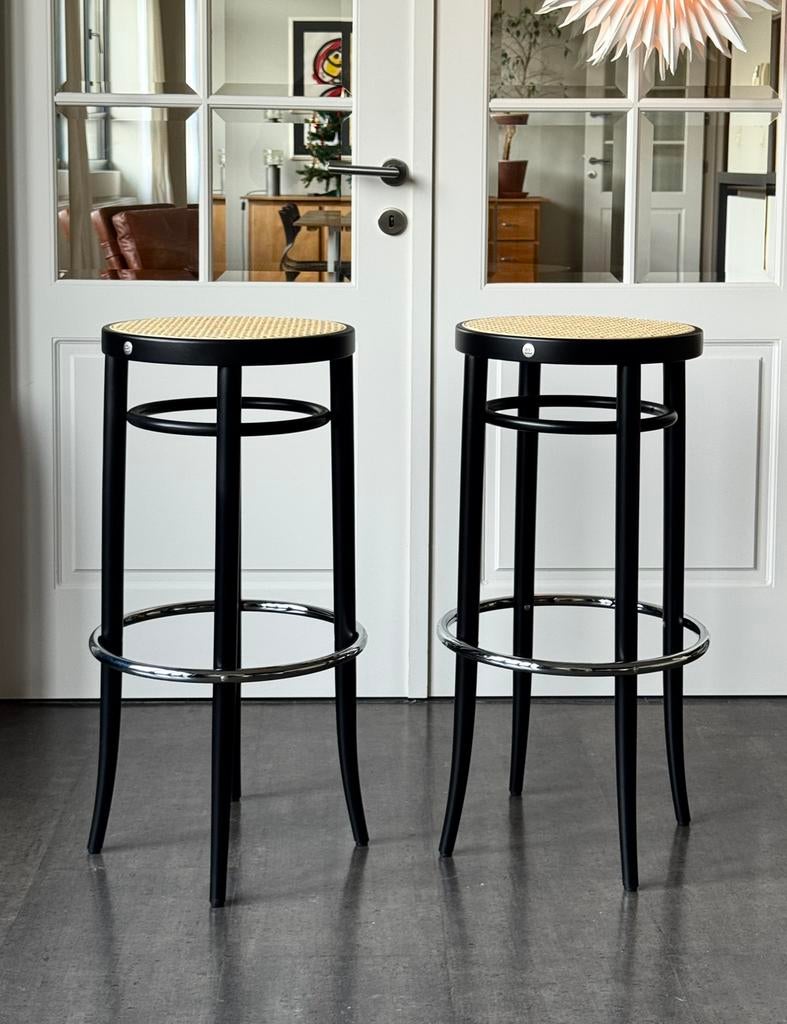 Thonet s 204 RH - ‘200 year thonet’ edition, Huis en Inrichting, Barkrukken, Ophalen, Nieuw, Hout