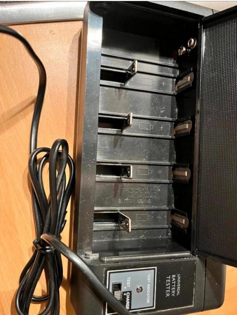 chargeur universel Philips, Envoi, Utilisé