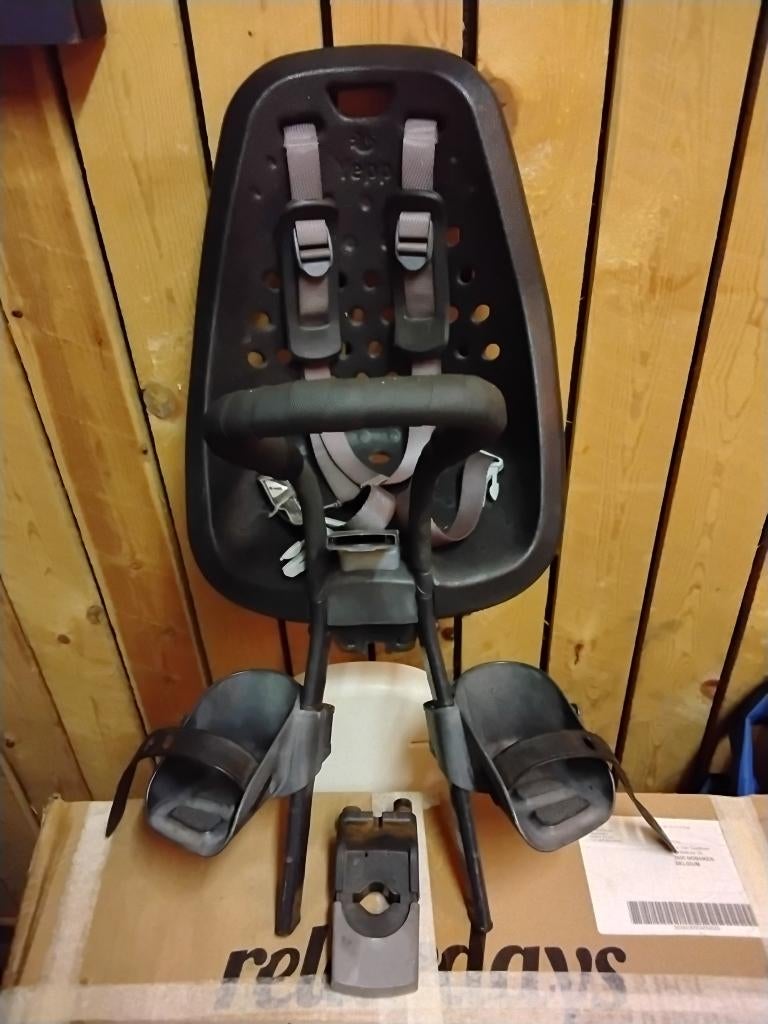 FIETSSTOELTJE, Fietsen en Brommers, Fietsaccessoires | Fietsstoeltjes, Ophalen, Gebruikt, Voorzitje, Voetsteuntjes