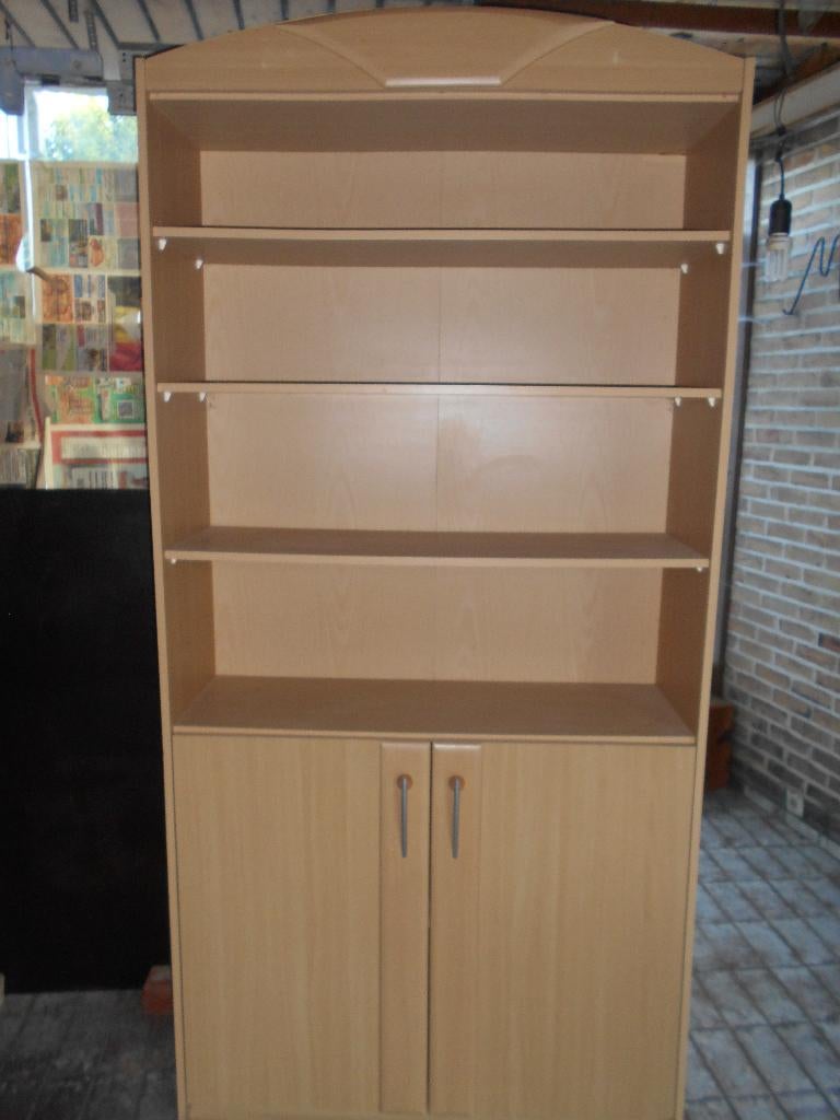 URGENT ! GRAND MEUBLE NOUVEAU PRIX, Enlèvement