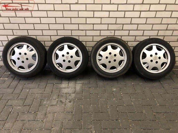 Porsche 944 205/55 R16 Michelin, Auto-onderdelen, Banden en Velgen, Ophalen, Gebruikt, -, Banden en Velgen