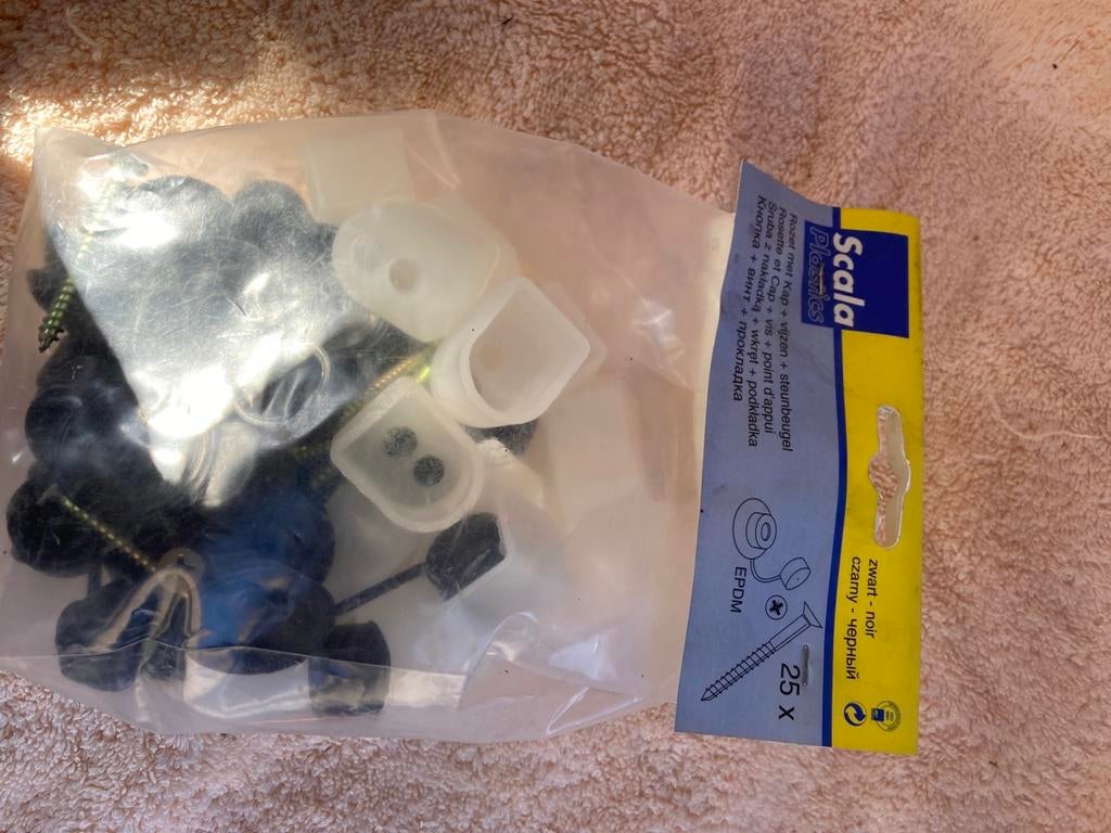 Éléments de fixation en tôle ondulée, Bricolage & Construction, Enlèvement, Neuf, Autres types