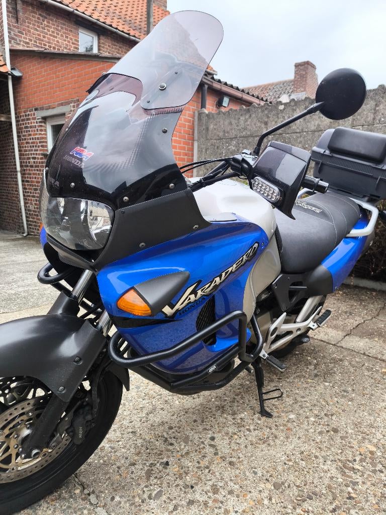 Honda Varadero 1000 - 2001 klaar voor het nieuwe seizoen