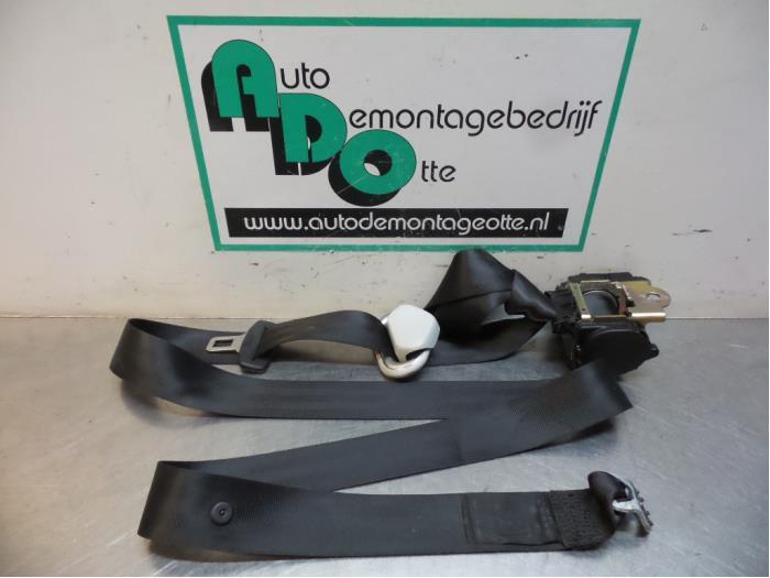 Ceinture de sécurité arrière droite d'un Volkswagen Golf, Autos : Pièces & Accessoires, Volkswagen, -, 3 mois de garantie, Utilisé