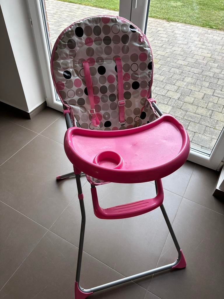 Chaise bébé pvc + tablette + repose pieds harnais 5 points, Enlèvement, Comme neuf