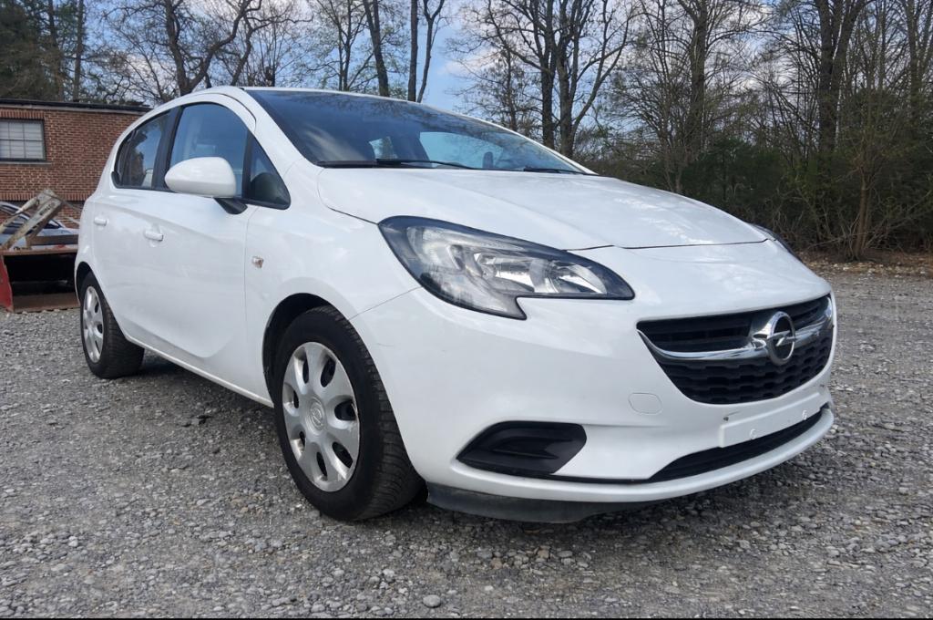 Opel corsa, Auto's, Opel, Euro 2, Zwart, Wit, 5 deurs