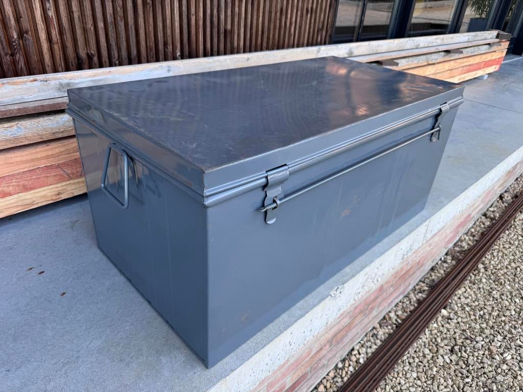 Boîtier en métal - gris - 98 cm x 45 x 50 cm, Enlèvement, Utilisé, Fer