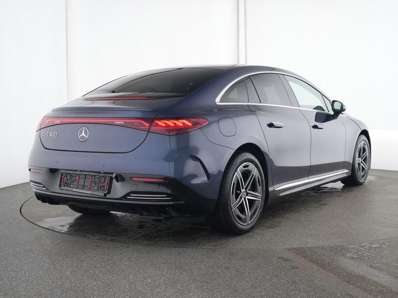 Mercedes-Benz EQE-Klasse 300 Berline AMG Line | Smartphone I, Auto's, Gebruikt, 626 km, Blauw, 96 kWh