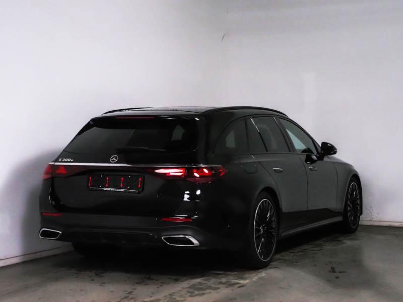 Mercedes-Benz E-klasse 300 e break AMG Line | Distronic | Sm, Auto's, Mercedes-Benz, Automaat, Gebruikt, 4 cilinders, Zwart