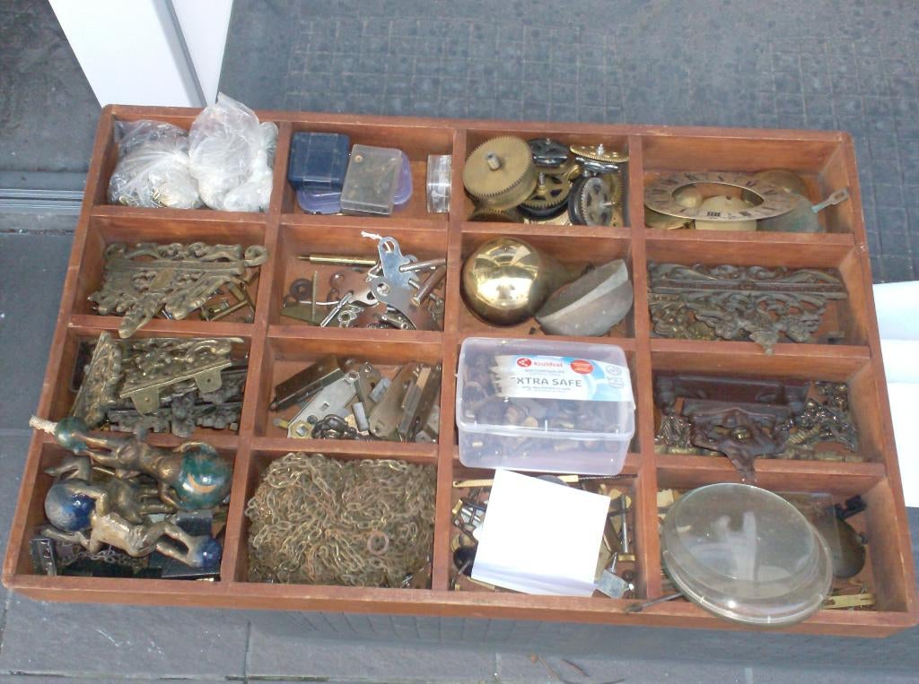 allerlei onderdelen voor klokken, Antiek en Kunst, Ophalen