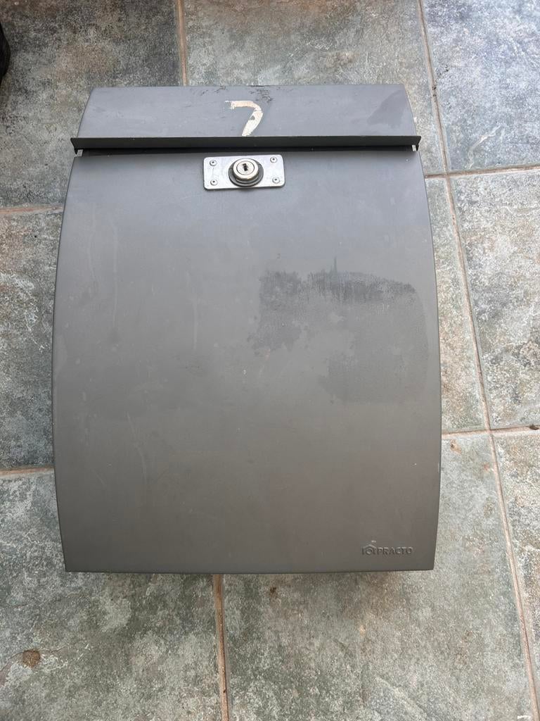 Brievenbus met slot – inclusief 2 sleutels, Tuin en Terras, Ophalen of Verzenden, Zo goed als nieuw