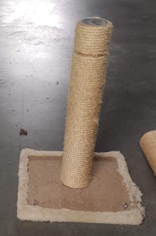 Gratis kattenkrabpalen, Ophalen, Gebruikt