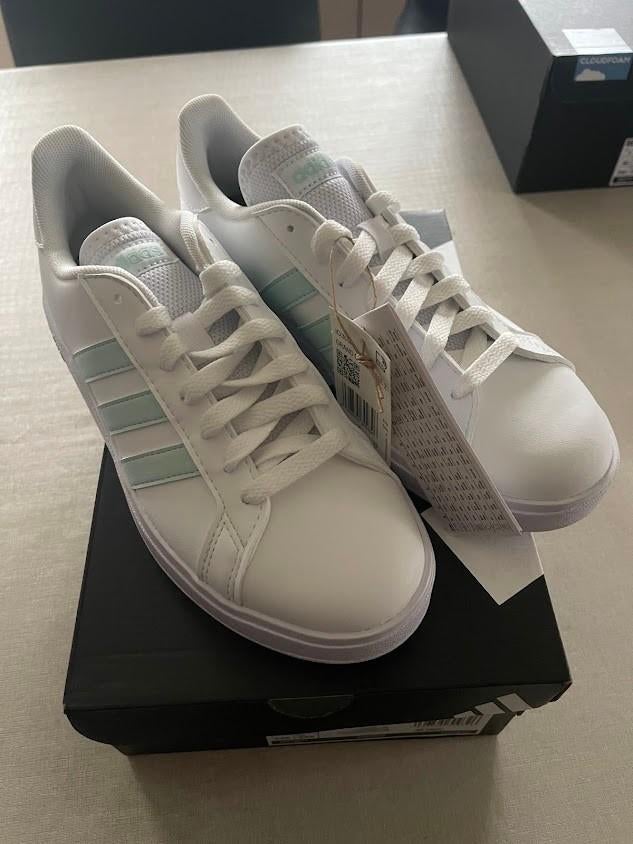 Adidas Grand Court TD wit met groen dames nieuw - Maat 38, Kleding | Dames, Schoenen, Ophalen, Adidas, Wit, Nieuw