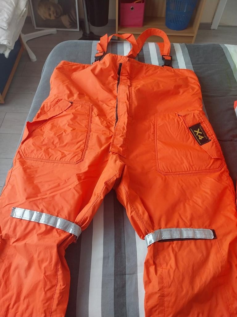 Dikke pakken voor de winter te gaan vissen of brommer in de, Watersport en Boten, Hengelsport | Karpervissen, Ophalen