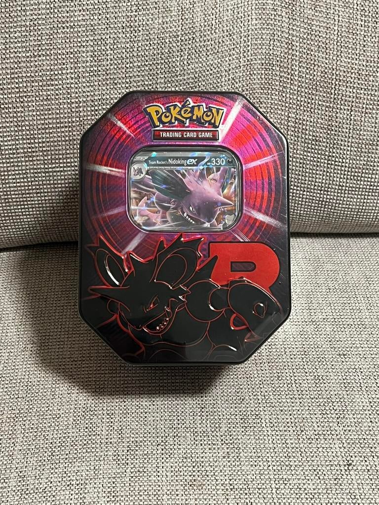 Pokémon Team Rocket tin Nidoking, Enlèvement ou Envoi, Neuf