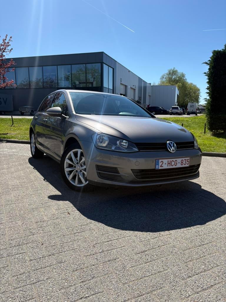 VW GOLF VII 1.2 BENZINE TE KOOP, Auto's, Volkswagen, Euro 5, Stof, Beige, Handgeschakeld
