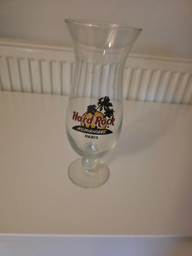 Verre Hard Rock Hurrican Paris, Collections, Enlèvement ou Envoi, Neuf, Verre à soda