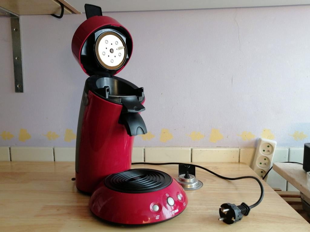 Senseo rood, Elektronische apparatuur, Koffiezetapparaten, Ophalen, Gebruikt, Espresso apparaat, 2 tot 4 kopjes