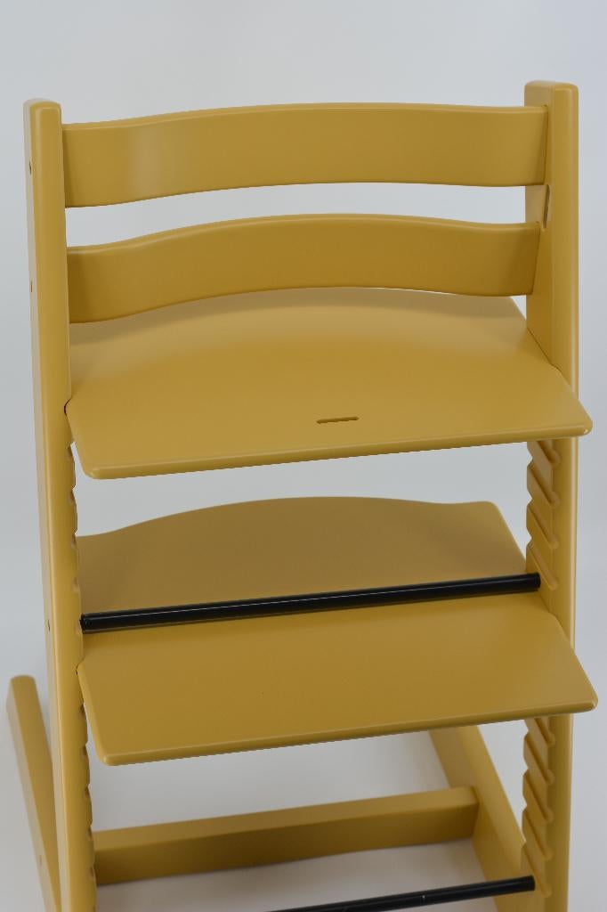 Stokke Tripp Trapp Sunflower Yellow — Modèle reconditionné, Envoi, Comme neuf, Chaise évolutive, Ceinture(s)