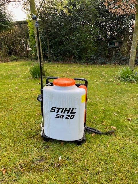 rugsproeier, Ophalen, Gebruikt, Onkruidbestrijding