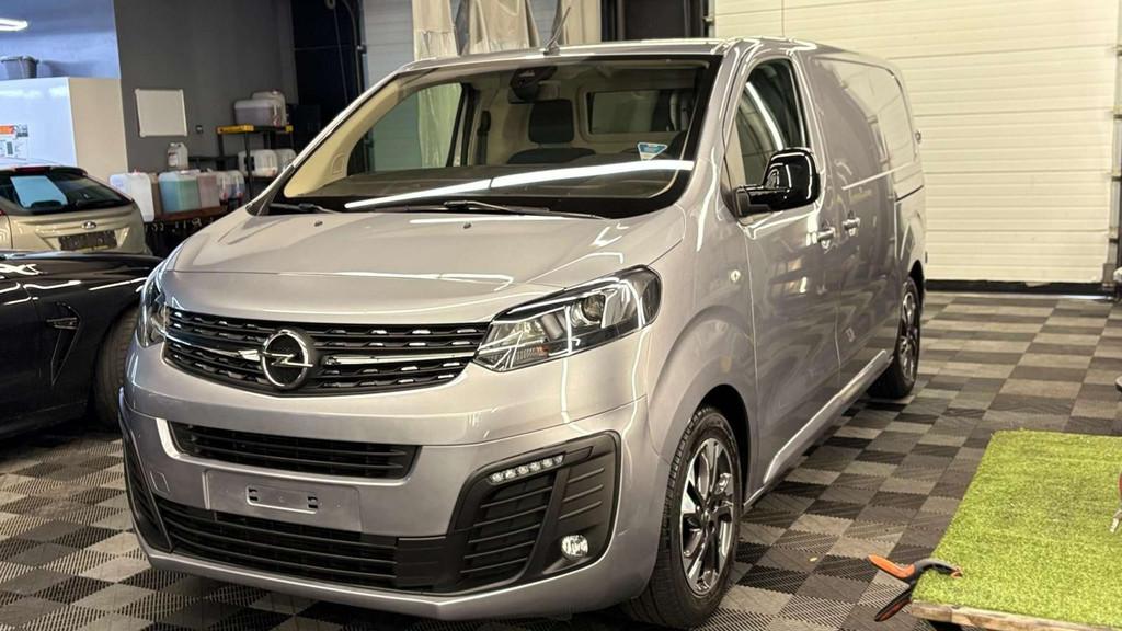 Opel VIVARO 2.0d AUTOMATIQUE bj. 2022 31000km, Auto's, Euro 6, Bedrijf, Diesel, Overige carrosserie
