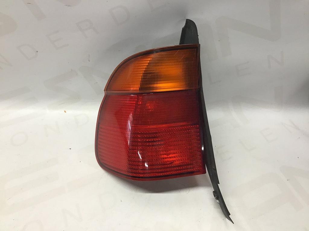 Achterlicht links BMW E39 Touring 8371324, Autos : Pièces & Accessoires, Éclairage, BMW, Utilisé, Enlèvement ou Envoi