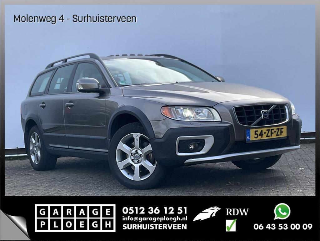 Volvo XC70 2.4 D5 185pk AWD Momentum Leer Clima Cruise Trekh, Auto's, Volvo, Automaat, XC70, Bedrijf, Parkeersensor