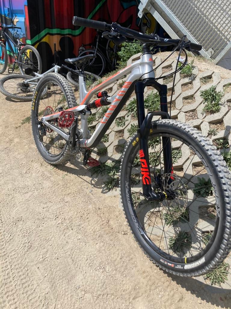 Canyon spectral al 6 + paar banden, Fully, Ophalen, Zo goed als nieuw, Heren