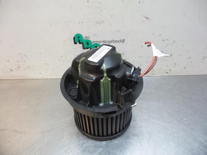 Moteur de ventilation chauffage d'un Peugeot 207 (207 06-), -, 3 mois de garantie, Utilisé, -
