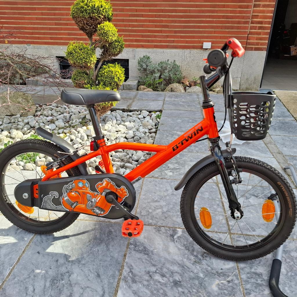 Velo btwin 16 pouces état neuf !!!, Vélos & Vélomoteurs, Stabilisateurs, Enlèvement, BTwin Décathlon, Comme neuf