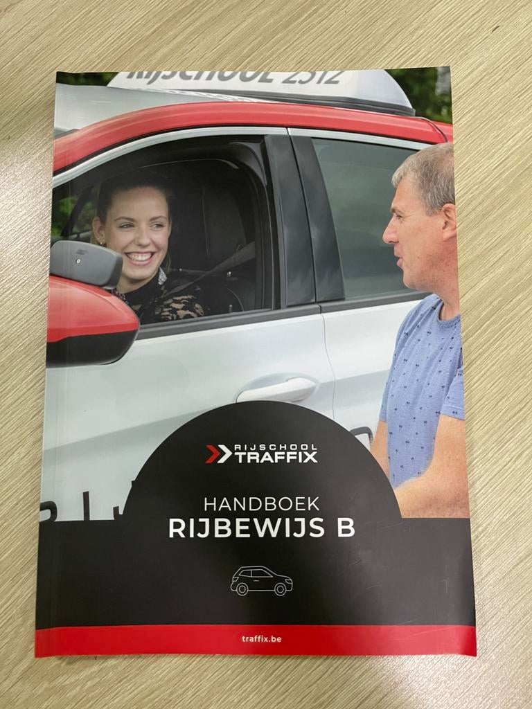 Handboek Rijbewijs B (theorieboek), Boeken, Ophalen of Verzenden, Zo goed als nieuw