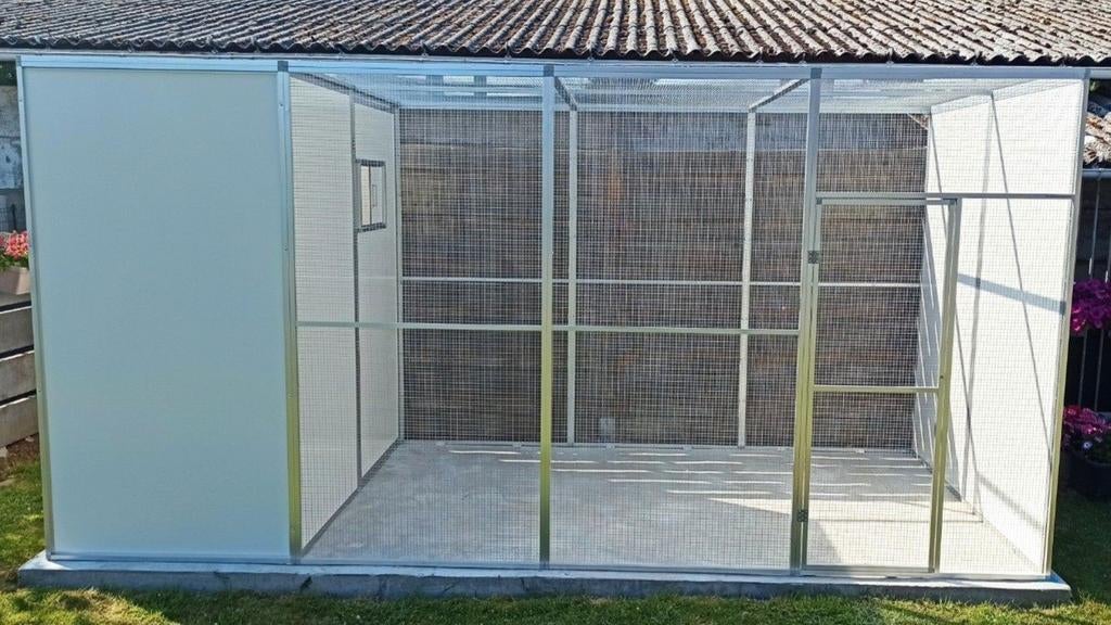 VOLIÈRE MET NACHTHOK 4 X 2 X 2 .  ( NIEUW ), Ophalen, Nieuw, Volière