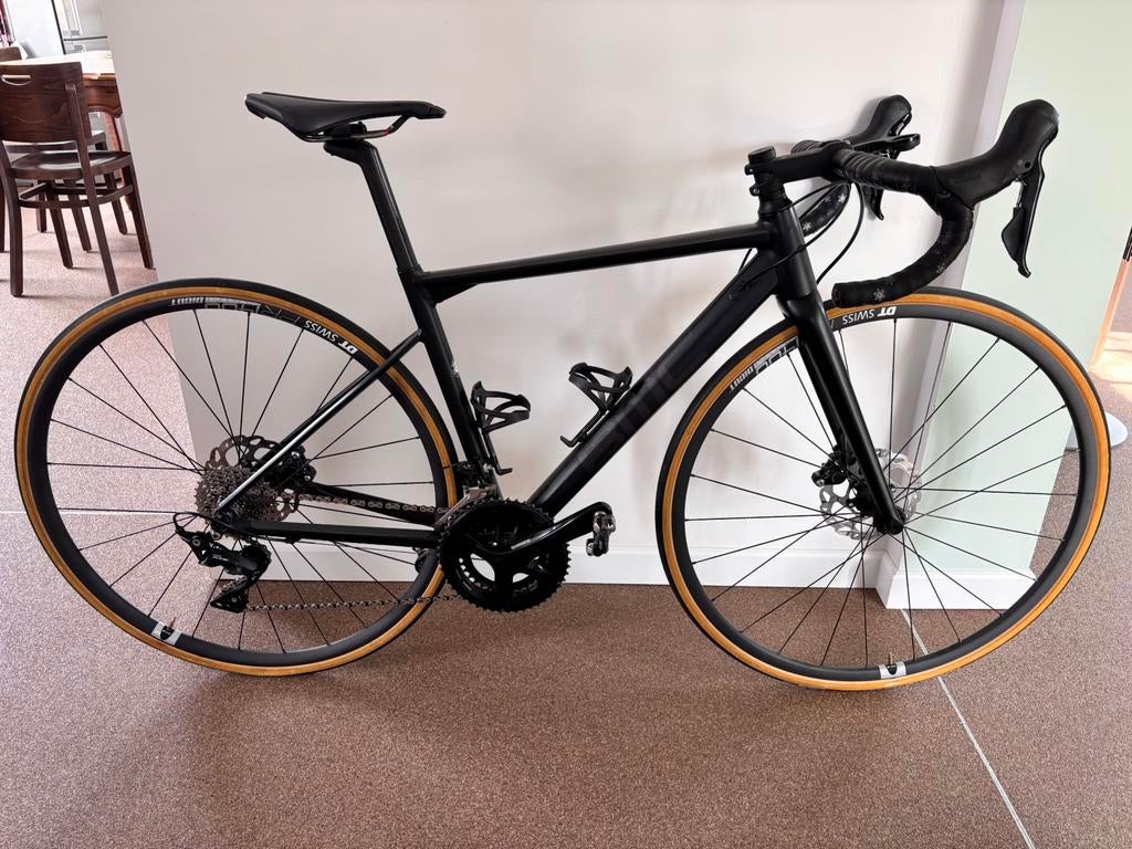 Vélo de route BMC Teammachine accessoires supplémentaires, Vélos & Vélomoteurs, Aluminium, Comme neuf, Enlèvement, Plus de 20 vitesses