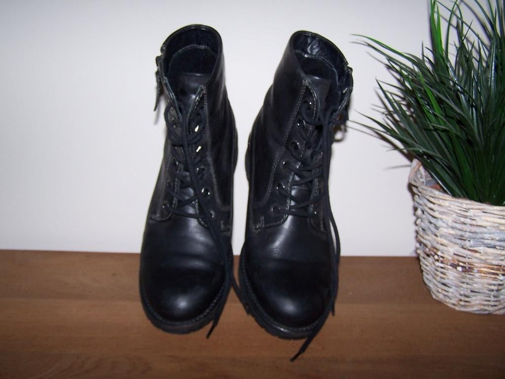 Bottines, Enfants & Bébés, Vêtements enfant | Chaussures & Chaussettes, Enlèvement ou Envoi, Comme neuf, Bottes, Garçon ou Fille