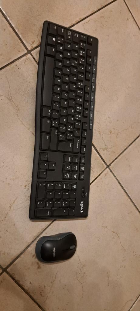 Logitech-toetsenbordmuis, Multimediatoetsen, Logitech, Azerty, Ophalen of Verzenden