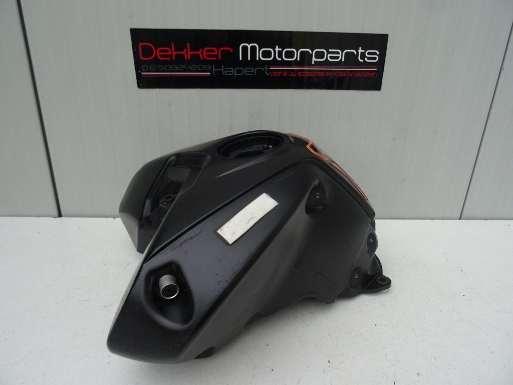 Benzine Tank / Fuel Tank KTM Duke 690 2012-2013-2014-2015, Motoren, Onderdelen | Overige, Gebruikt, Ophalen of Verzenden