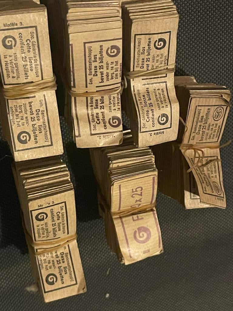 Ancien emballage de billets de banque vintage faire offre, Ophalen