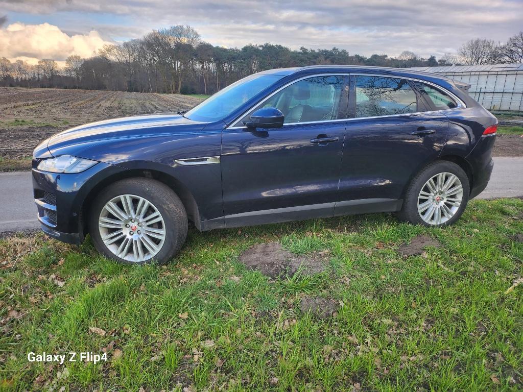Jaguar F pace, Autos, Jaguar, Cuir, Achat, Euro 6, 5 portes