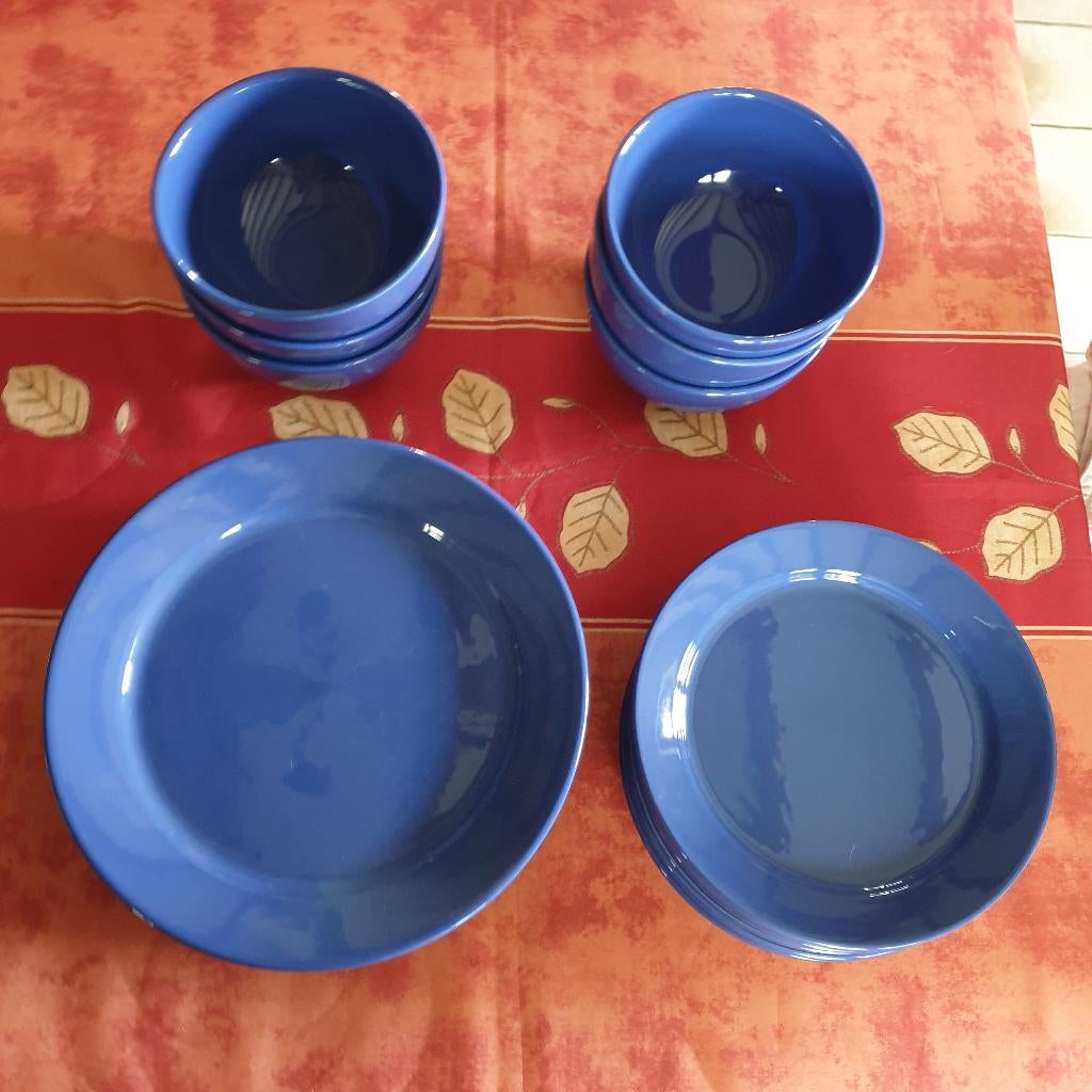 service de table 6 personnes en porcelaine bleu, Enlèvement ou Envoi, Neuf, Porcelaine