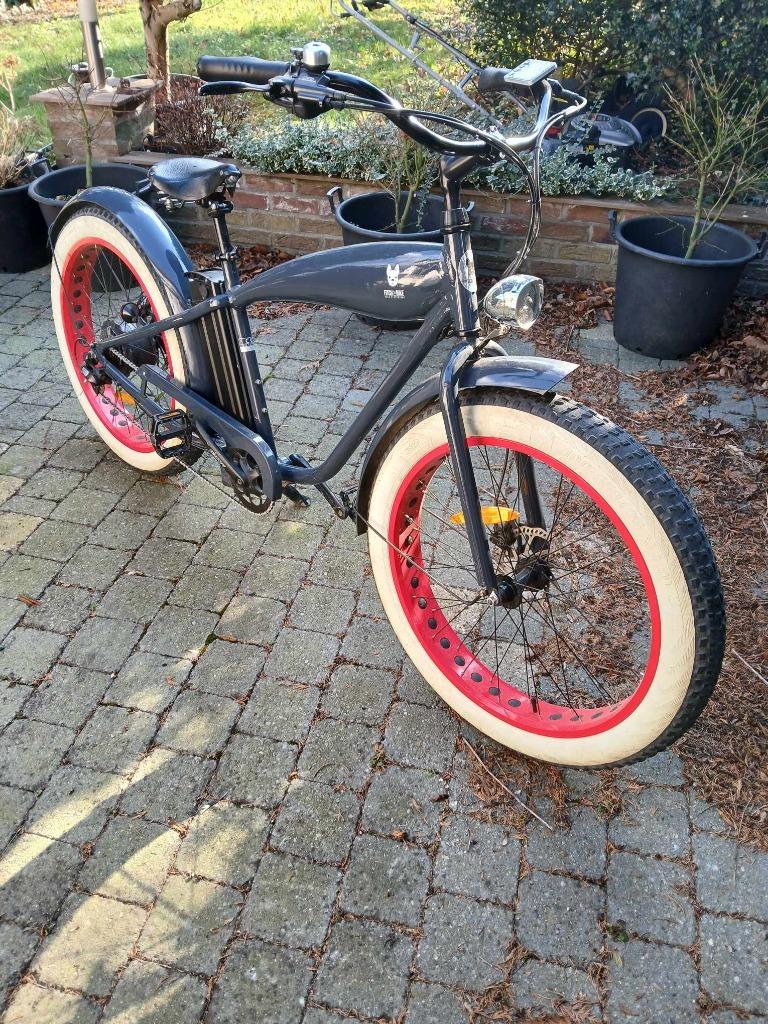 VELO ELECTRIQUE FITCH BIKE - MODELE "TANK" (LIEGE)., Vélos & Vélomoteurs, Enlèvement, Comme neuf, Autres marques, Vitesses