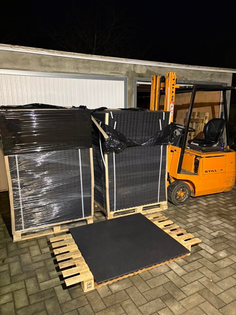 Rubber tegels 100x100x2, Tuin en Terras, Tegels en Klinkers, Ophalen, Rubber