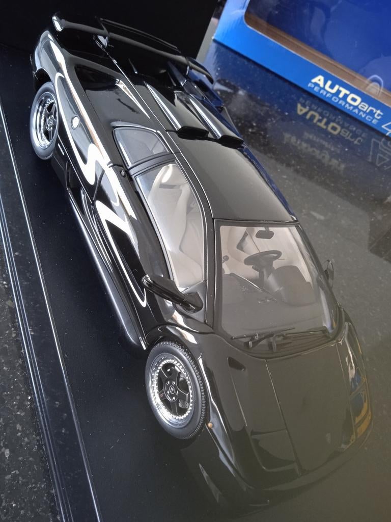 À vendre AUTOart Lamborghini Diablo SV noir 1:18, Enlèvement ou Envoi, Comme neuf, Autoart