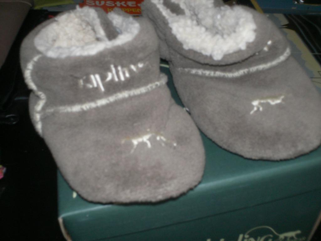 sluffertjes Kipling maat 24/25, Ophalen, Kipling, Jongen of Meisje, Overige typen