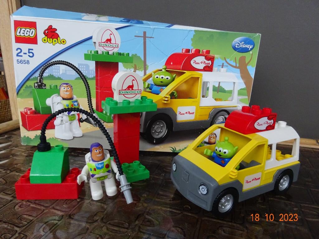 DUPLO Toy Story 3 Pizza Planet Vrachtwagen 5658*VOLLEDIG*, Ophalen of Verzenden, Complete set, Duplo
